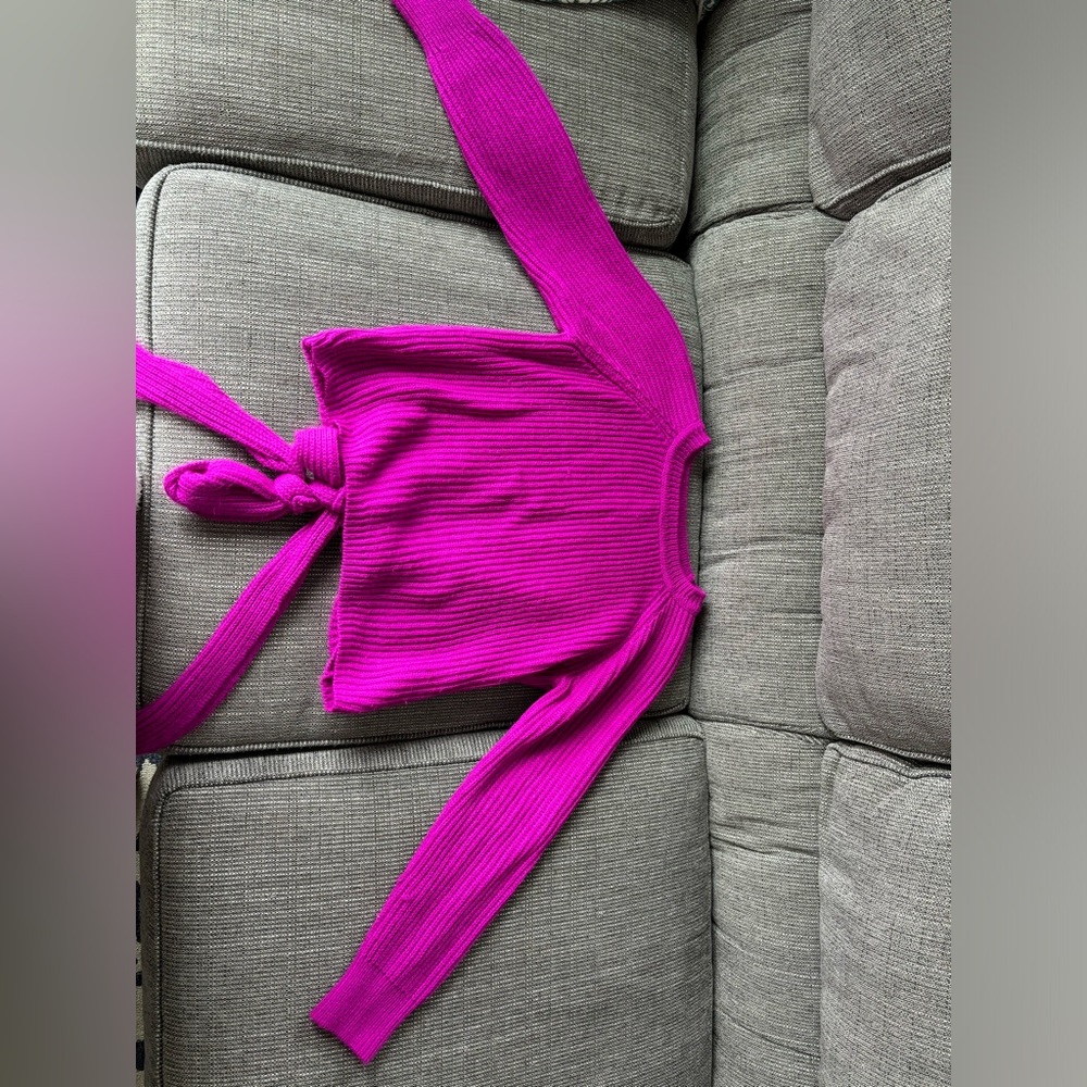 Size XS, Lovers and Friends sweater